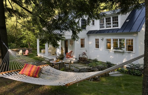 Double Size Hanging Cotton Woven Hammock in the Backyard